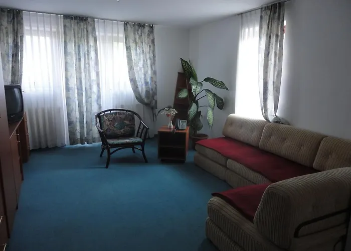 Hotel Kanu - & Caravanning Smlednik