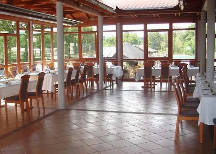 Kanu - & Caravanning Hotel 3*