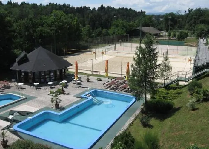 Kanu - & Caravanning 3*