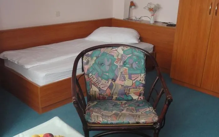 Kanu - & Caravanning 3*