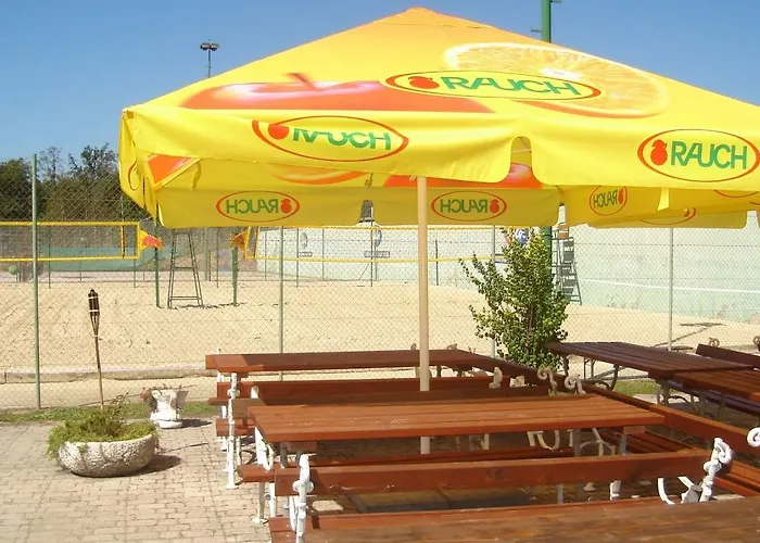 Hotel Kanu - & Caravanning 3*